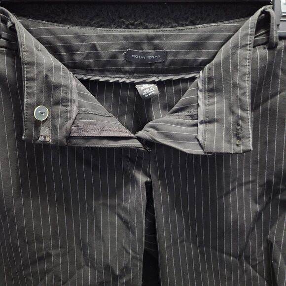 Courtenay Petite Womens Bermuda Shorts Black Size 8P Polyester Blend Stretch - Picture 7 of 11